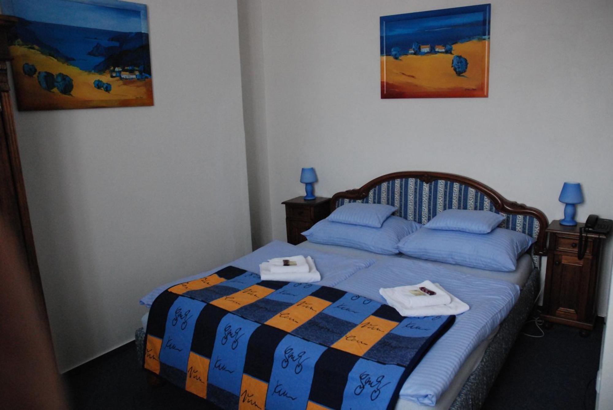 Hotel U Ruze Slavonice Extérieur photo