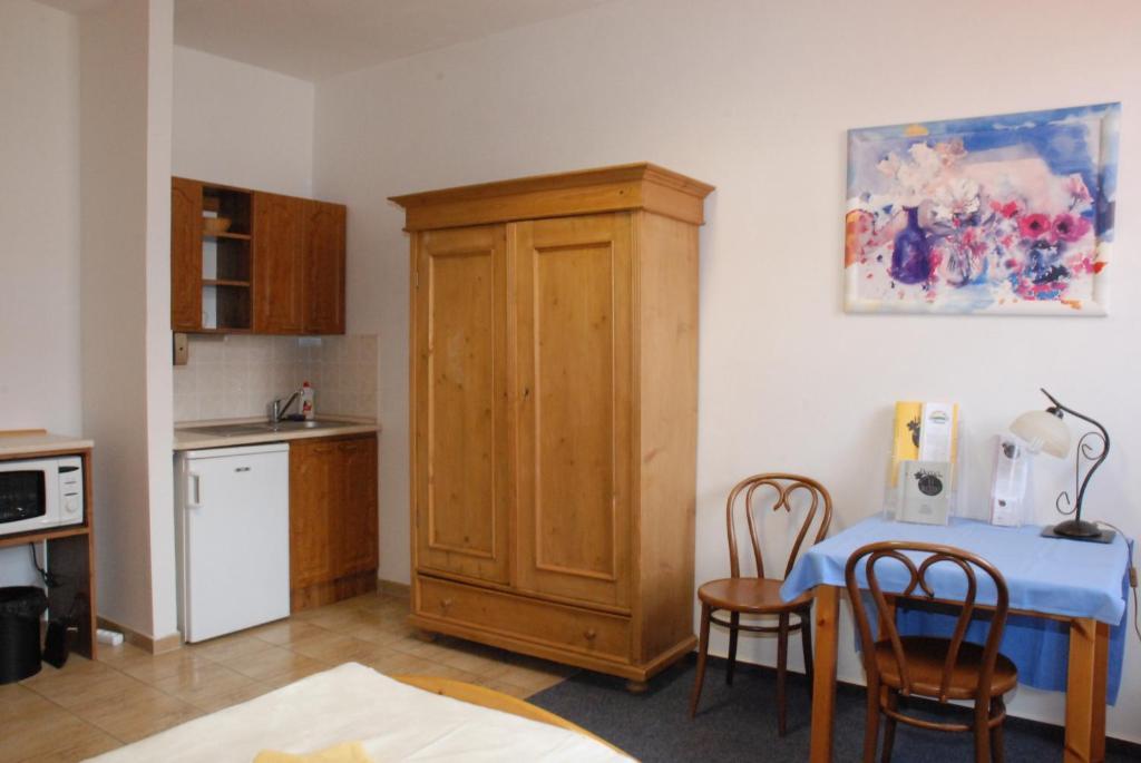 Hotel U Ruze Slavonice Chambre photo